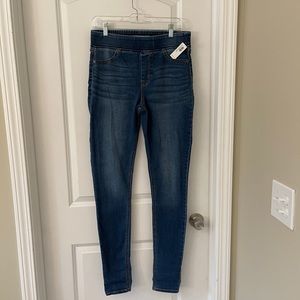 NWT old navy rockstar jeggings 14L